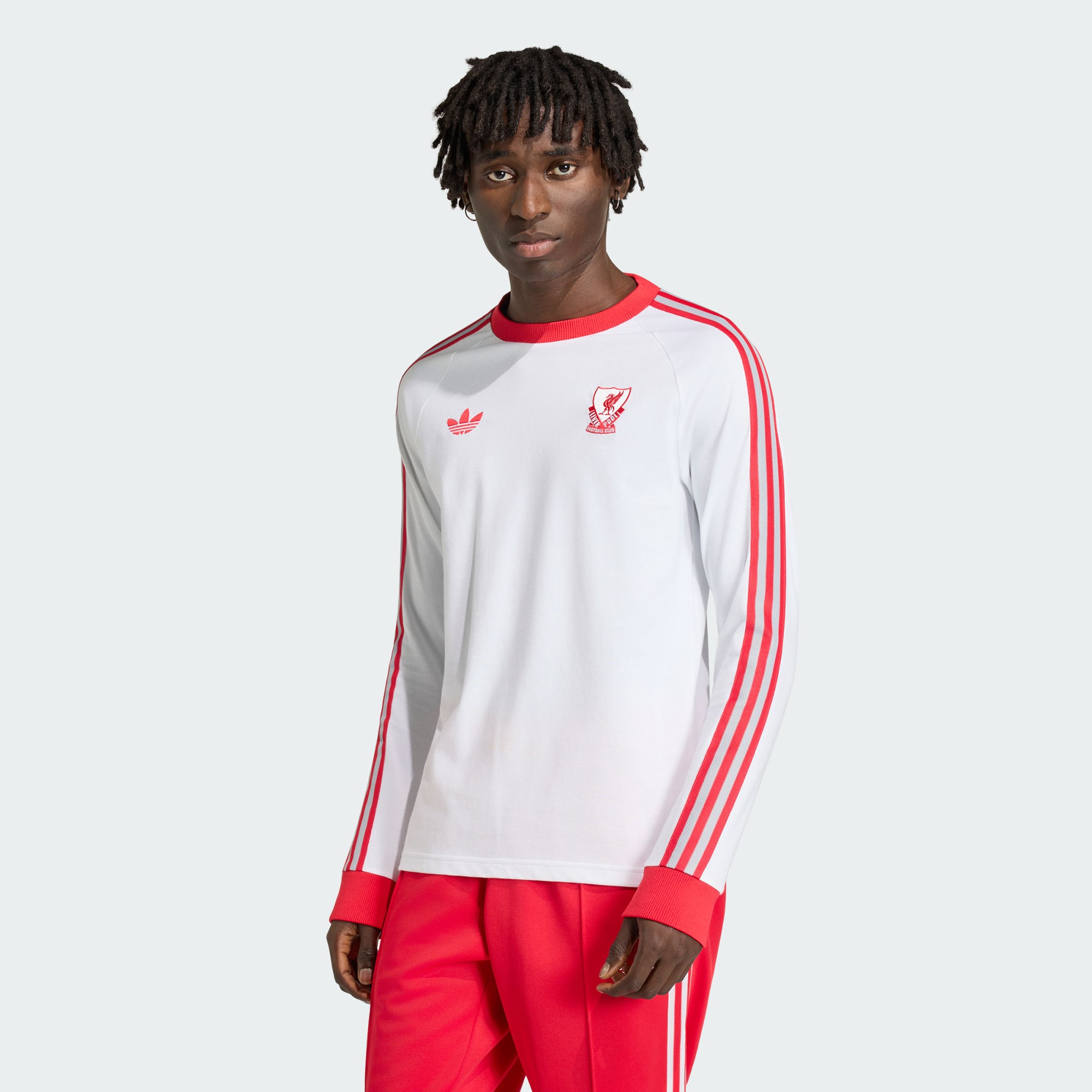 Adidas Футболка мужская белая с круглым вырезом умеренно прямого кроя — фото 2