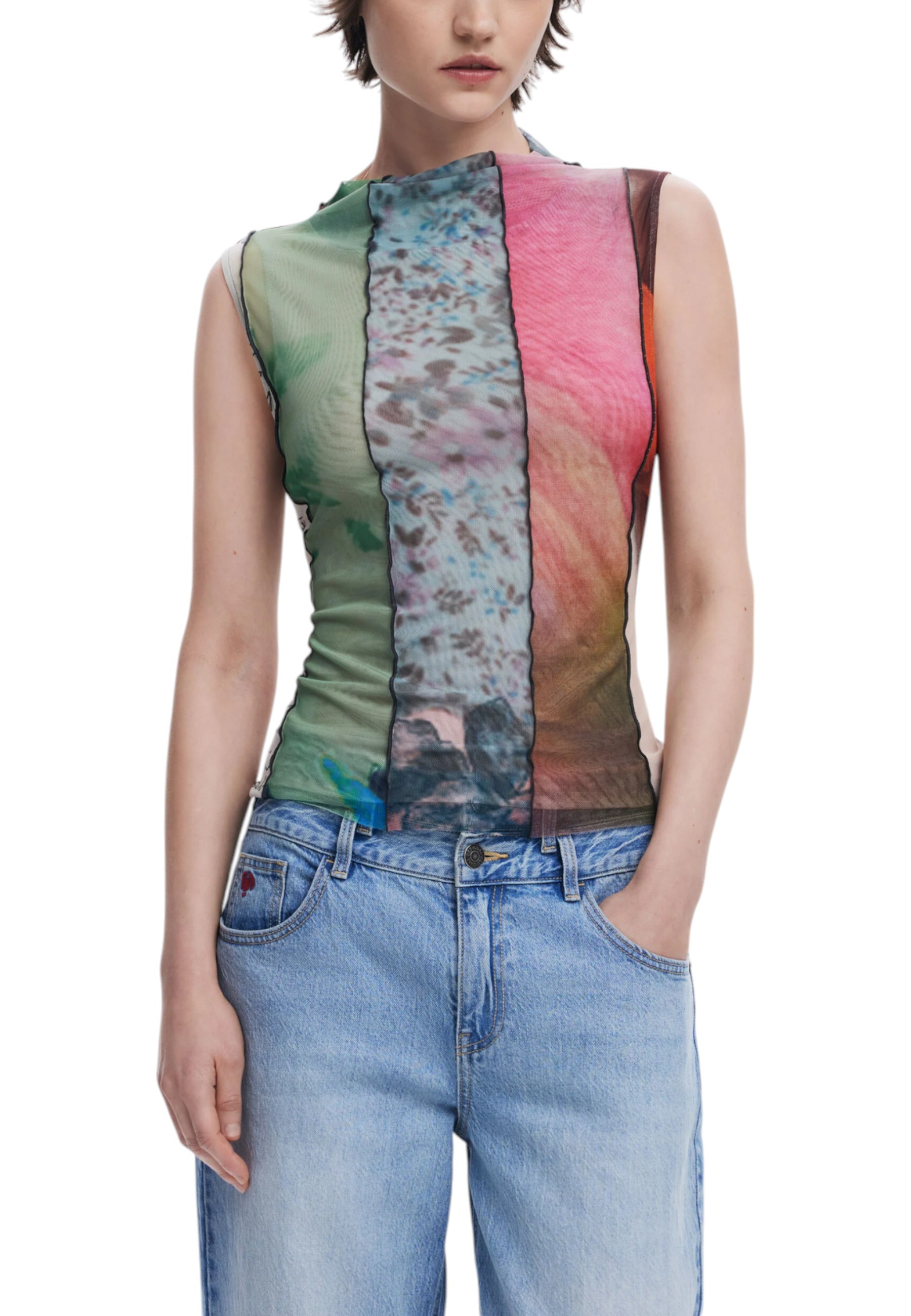 

Топы Desigual