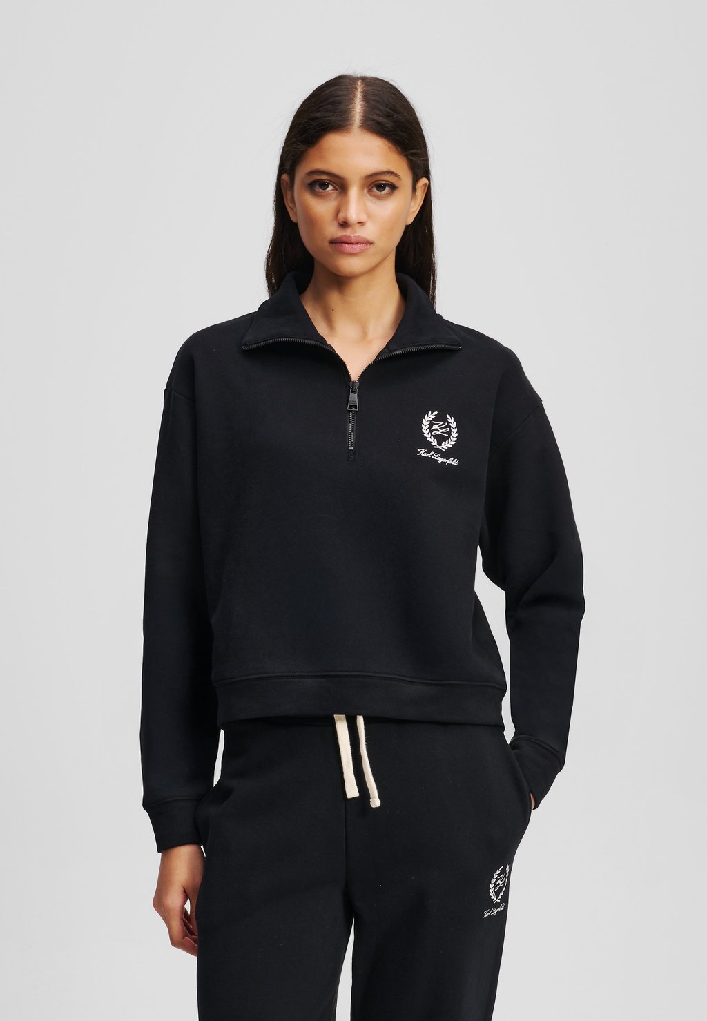 

Толстовка HOTEL HALF-ZIP KARL LAGERFELD, черный