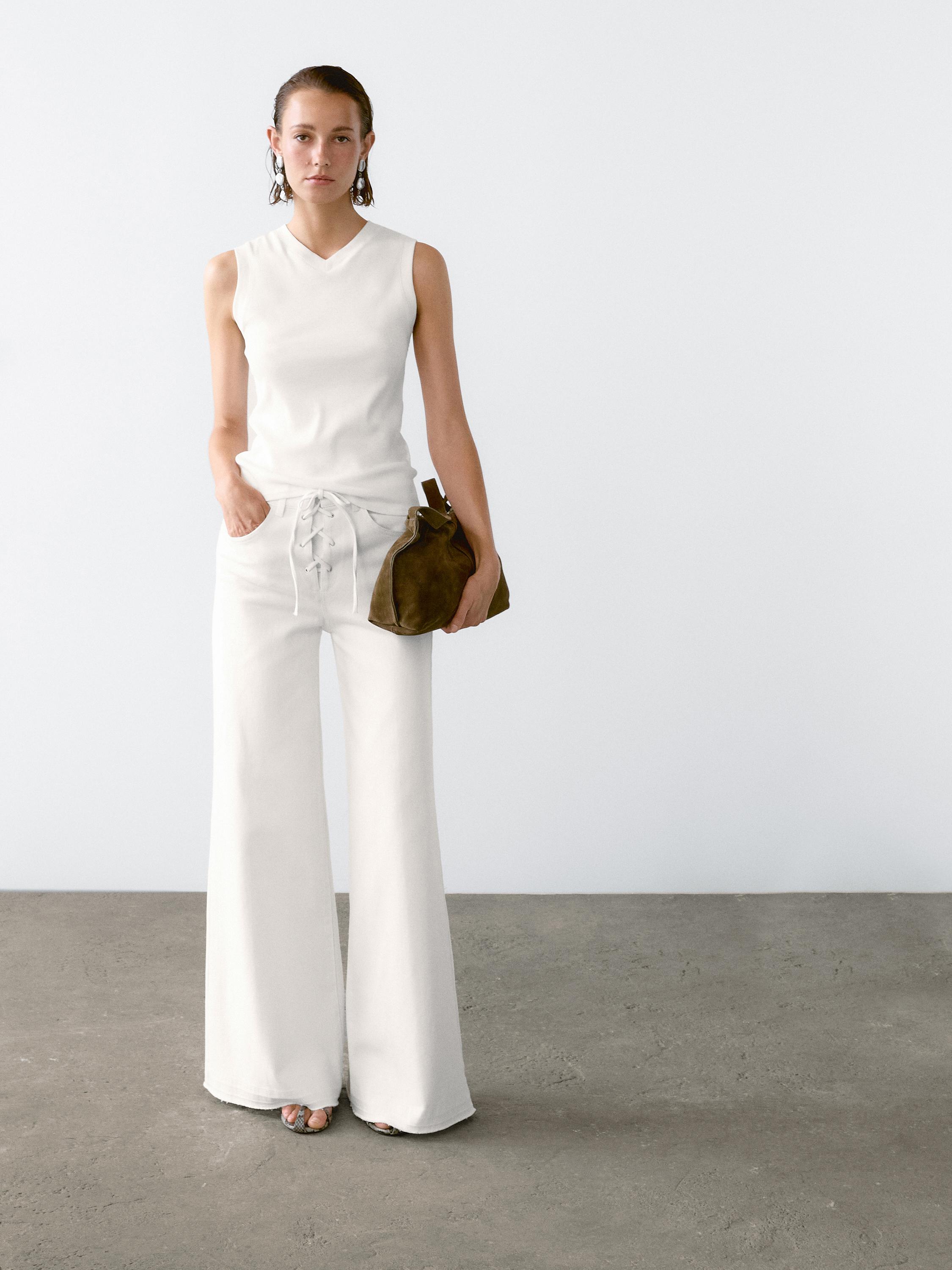 

Футболка с V-образным вырезом из 100% хлопка Massimo Dutti, кремовый