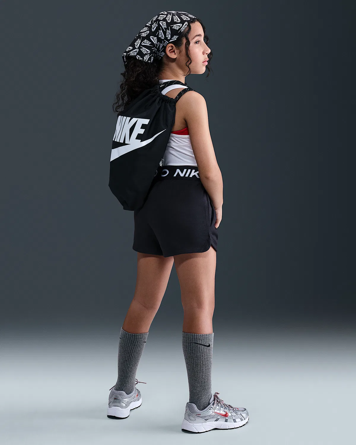 Детские шорты Nike Pro Fleece Dri-FIT для девочек, Black/Black/Black/White — фото 4