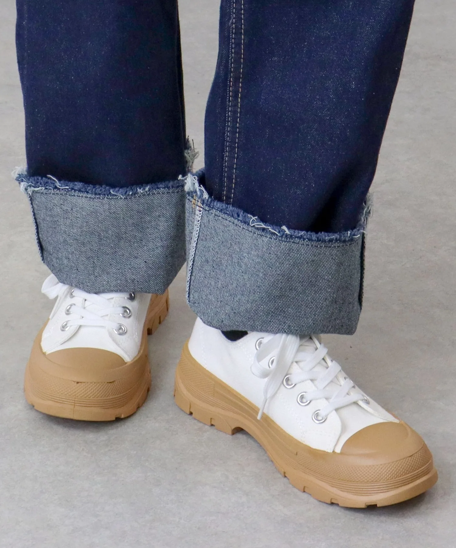 Кроссовки с объемной подошвой AAA+ Canvas Sneakers (3404) белые — фото 2