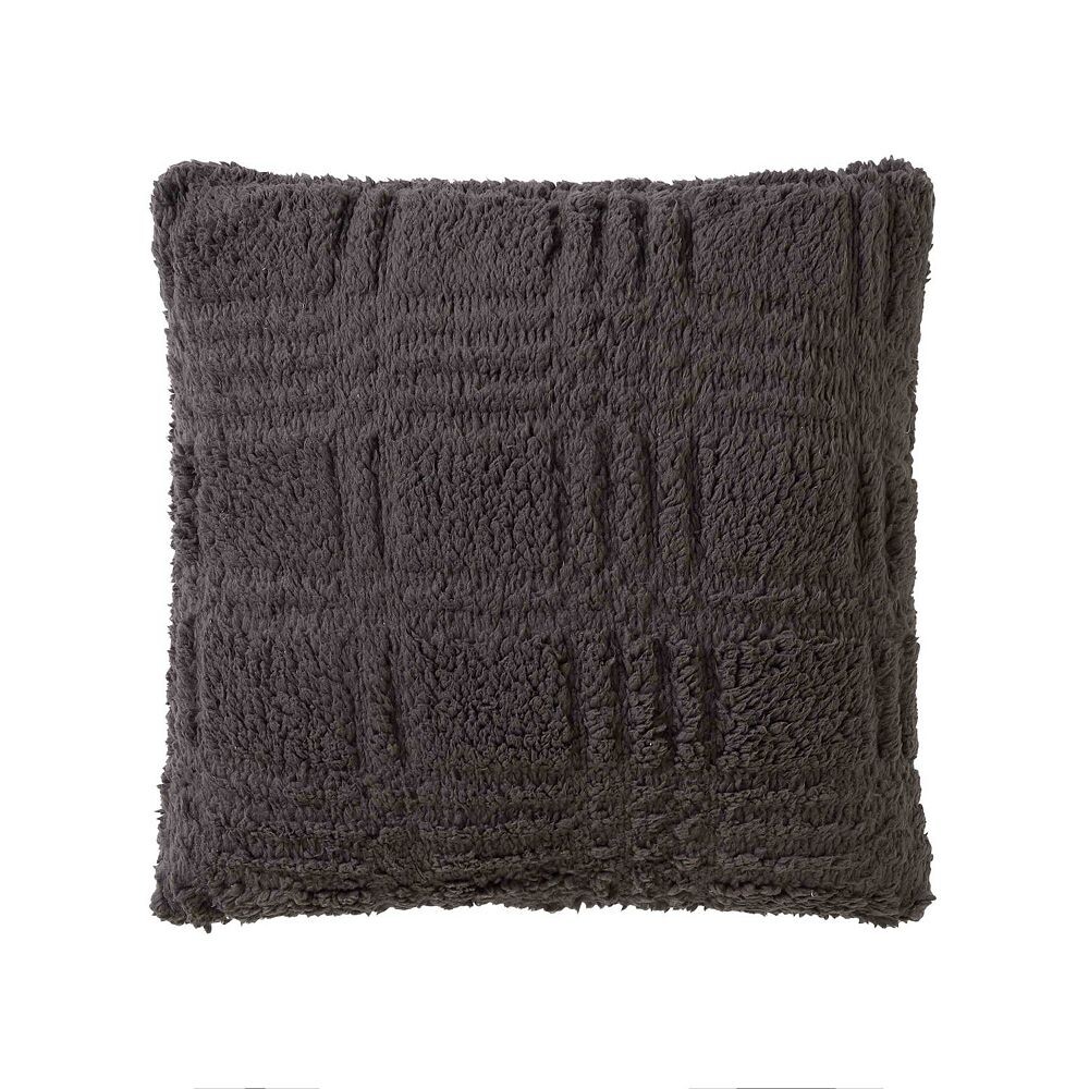 

Декоративная подушка из искусственной овчины Cuddl Duds с вырезами в клетку, серый