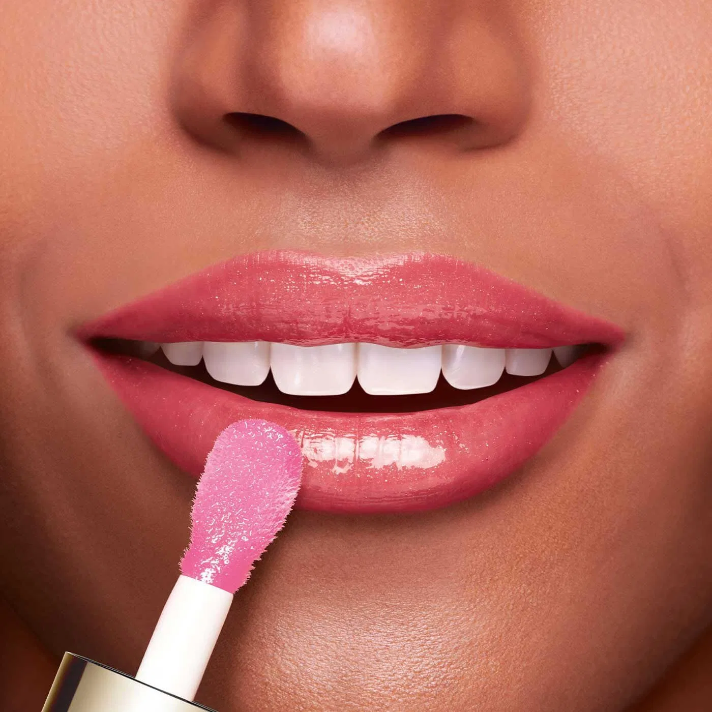 Масло для губ Clarins Lip Comfort Oil 04 Pitaya 7 мл — фото 3