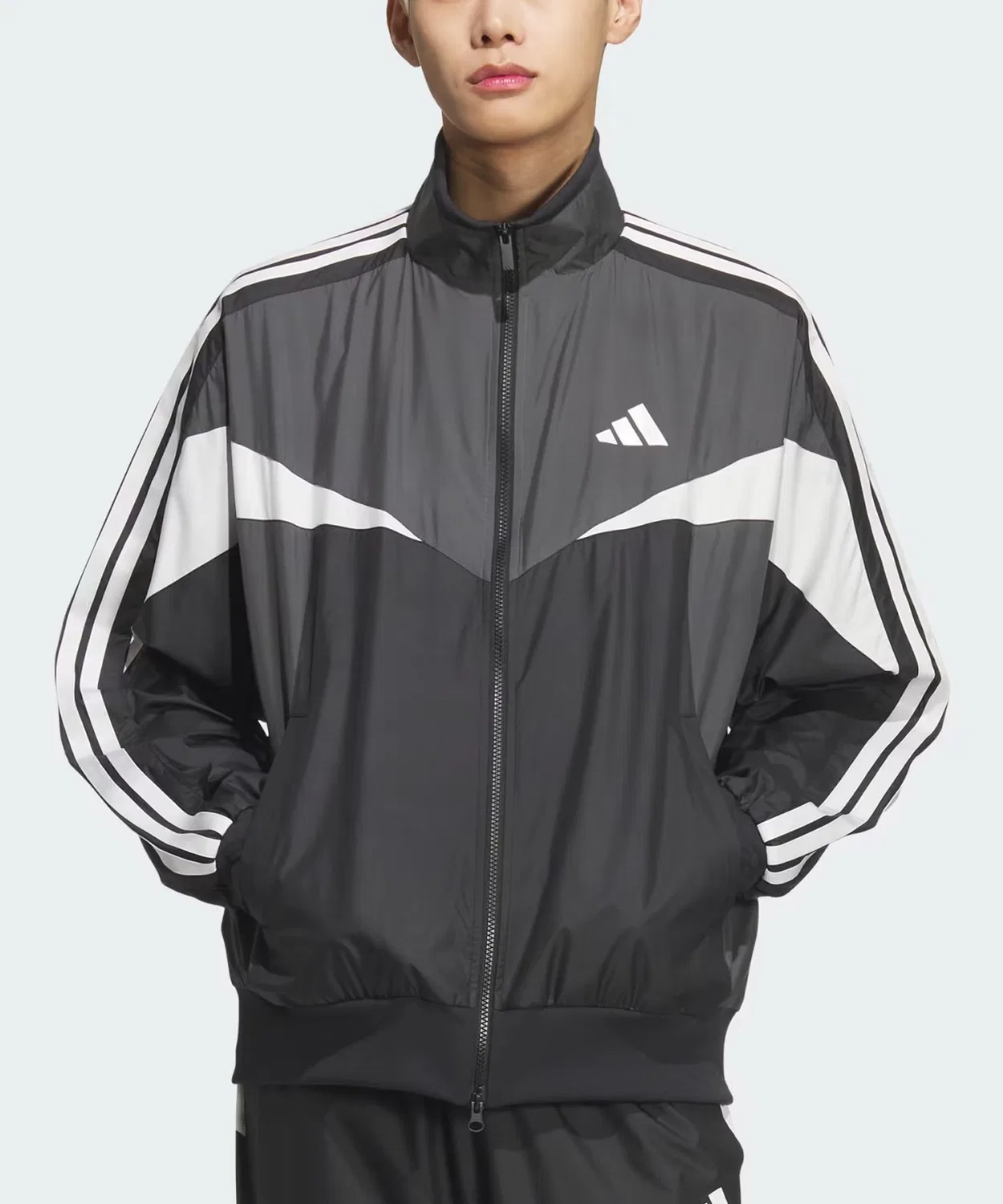 Ветровка adidas Must-Have Loose Fit Color Block Mesh Lining