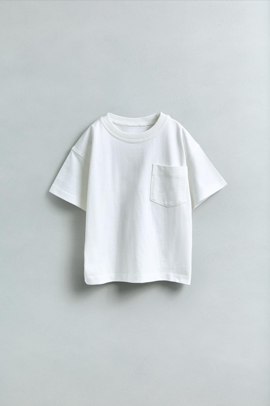 

Однотонная футболка с карманом ZARA, белый