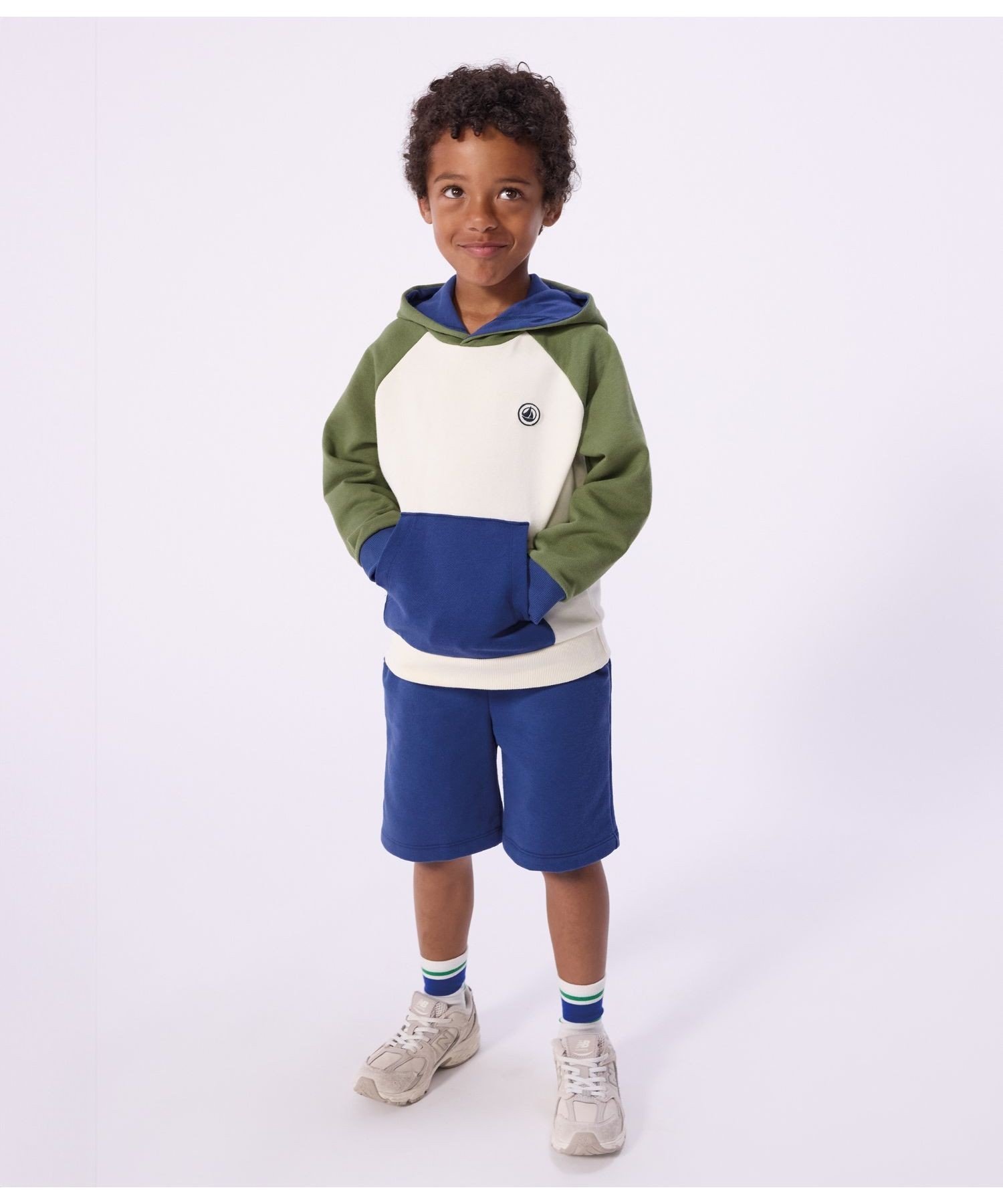 Толстовка с капюшоном PETIT BATEAU, Off-white/multicolor