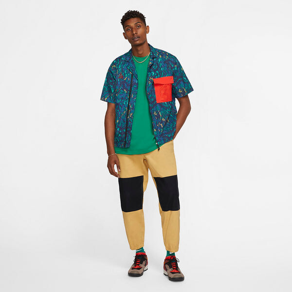 Футболка nrg acg logo tee Nike, зеленый — фото 4