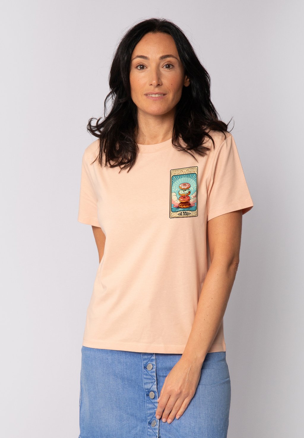 

Футболка с принтом TAROT THE DONUT watapparel, светло-розовый