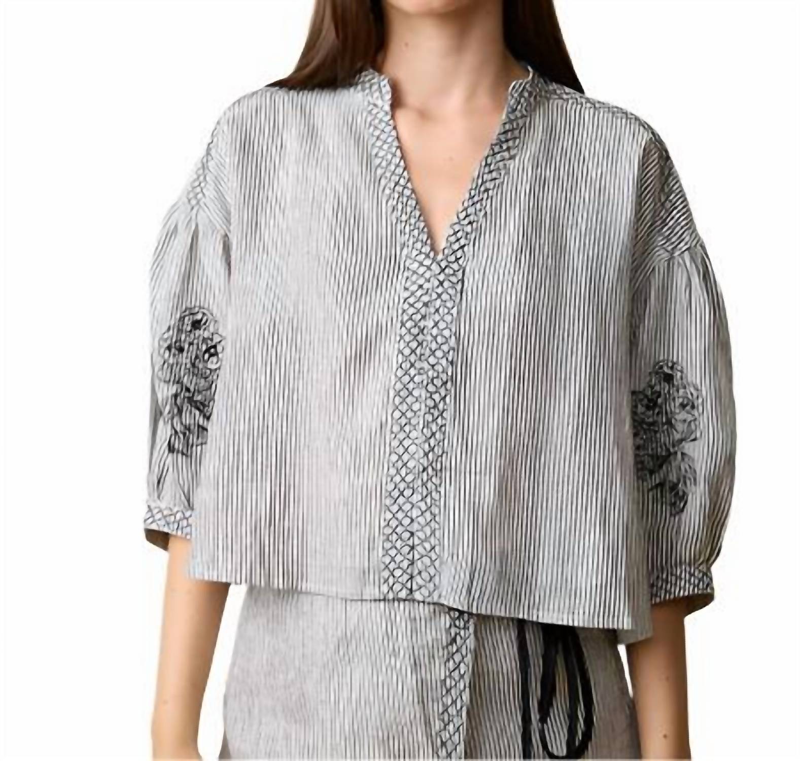 

Топ Finland с V-образным вырезом, серый Aylaya, серый