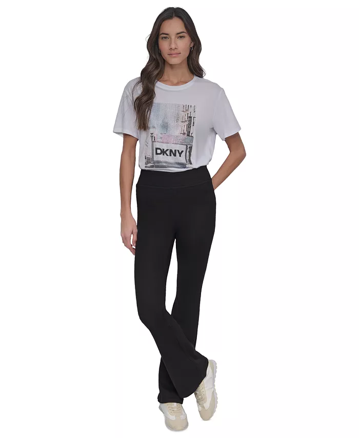 

Узкие джинсы с завышенной талией и расклешенными штанинами Petite High-Rise Pull-On Flare Jeans DKNY Jeans, черный