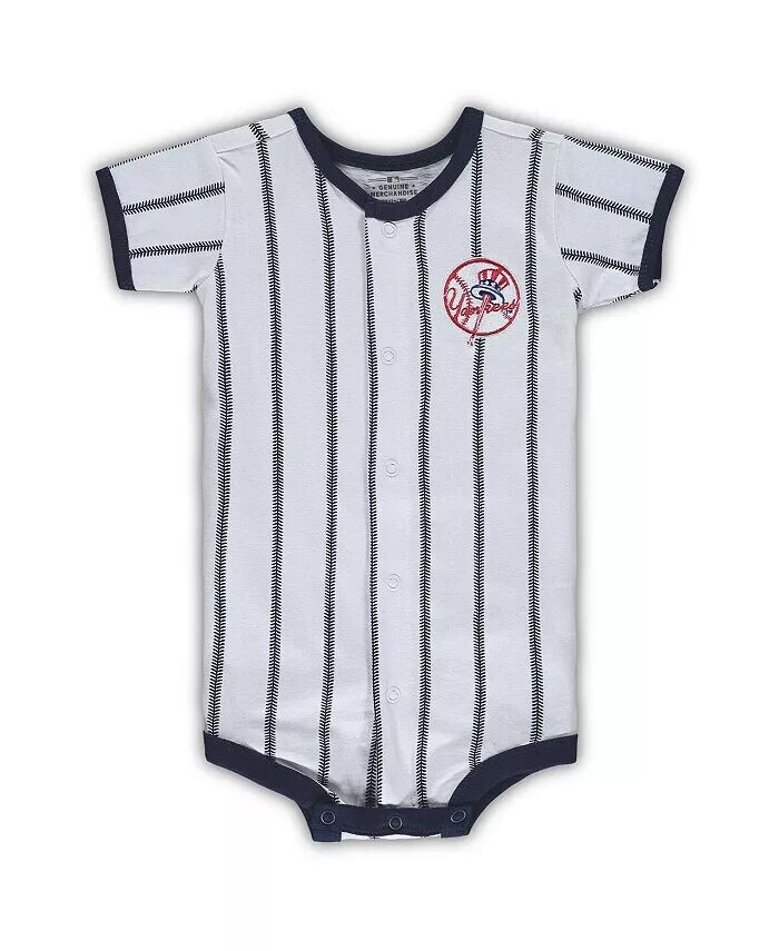 

Белый комбинезон для мальчиков и девочек New York Yankees в полоску Power Hitter Outerstuff