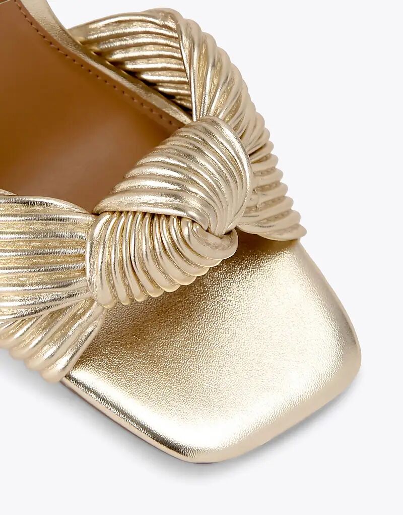 Босоножки на каблуке KG Kurt Geiger Signet в золоте — фото 3