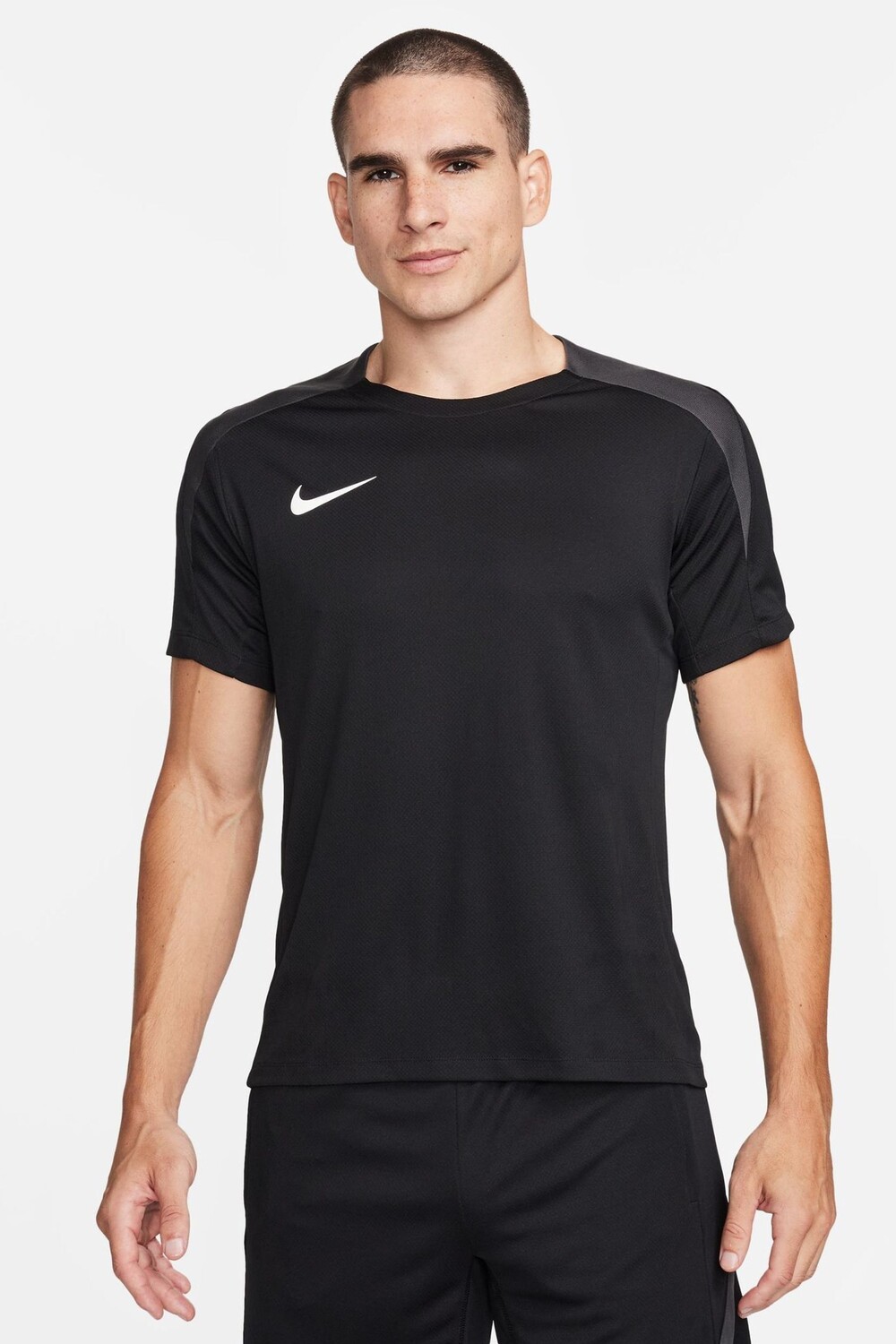 

Футболка для тренировок Strike dri fit Nike, черный