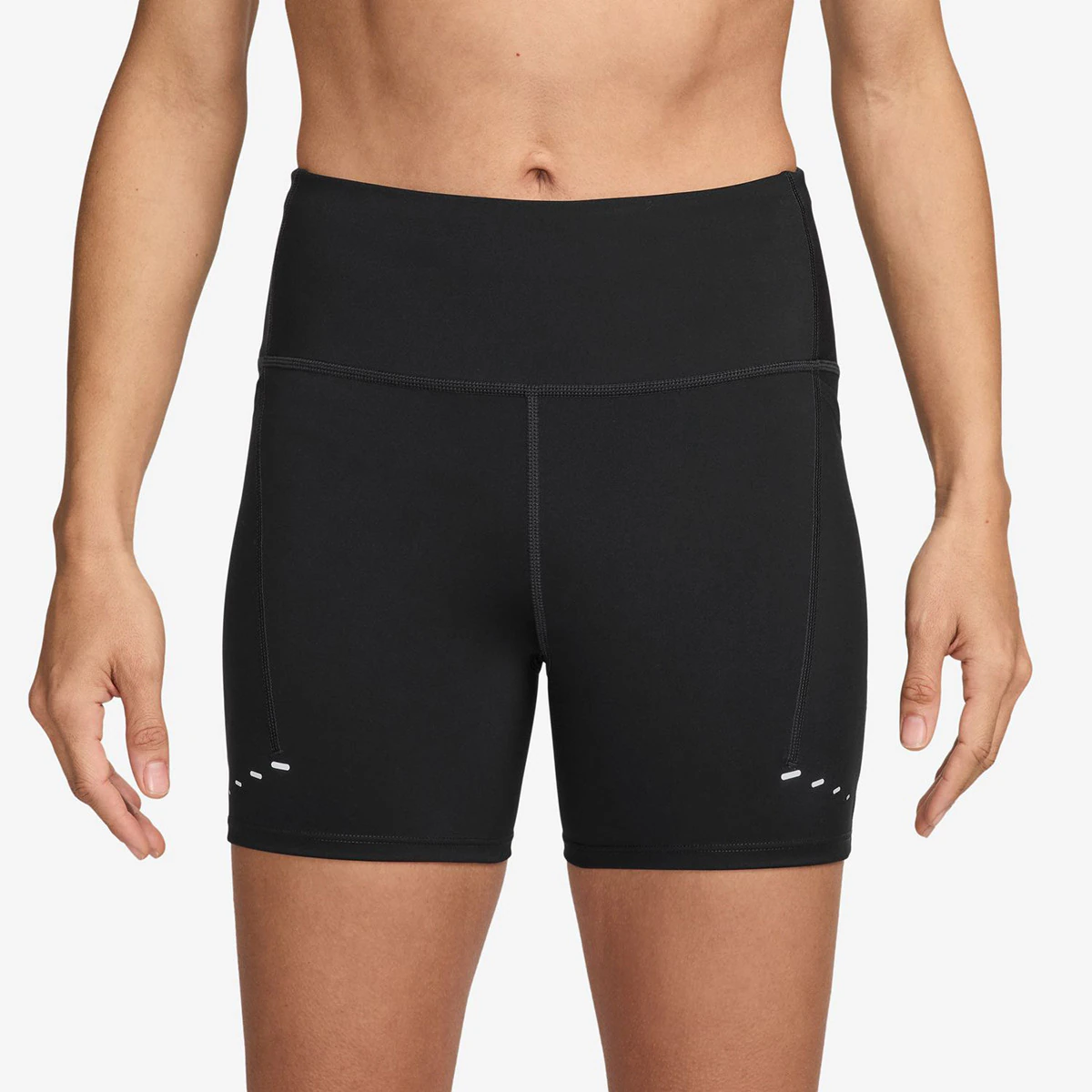 

Женские шорты Nike Swift 4", черный