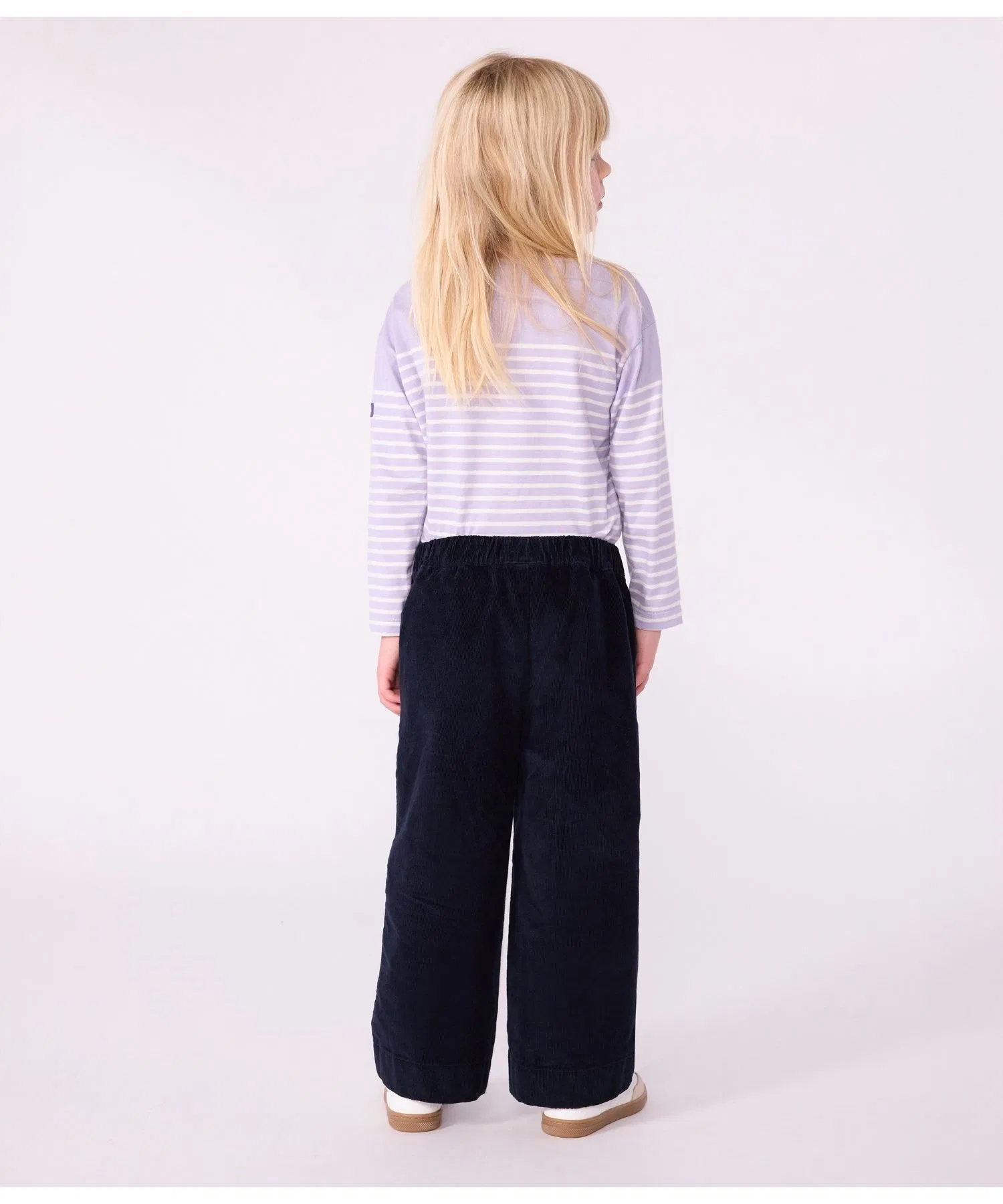Детские вельветовые брюки PETIT BATEAU с золотыми пуговицами тёмно-синие — фото 2