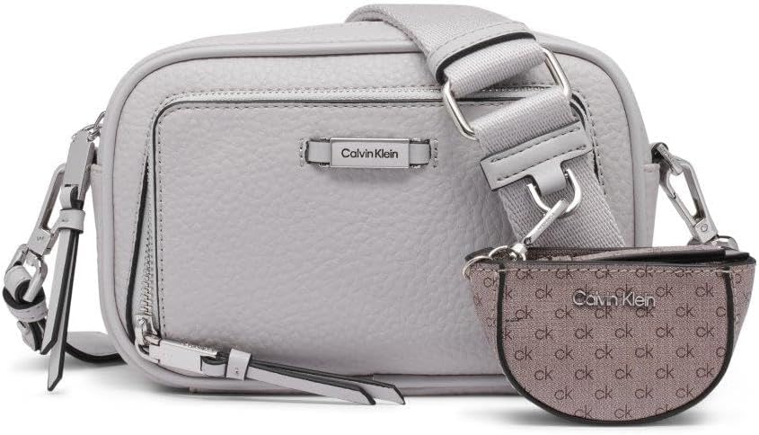 

Сумка-органайзер для фотоаппарата Calvin Klein Zulle Crossbody, Dove Grey, Серый, Сумка-органайзер для фотоаппарата Calvin Klein Zulle Crossbody, Dove Grey