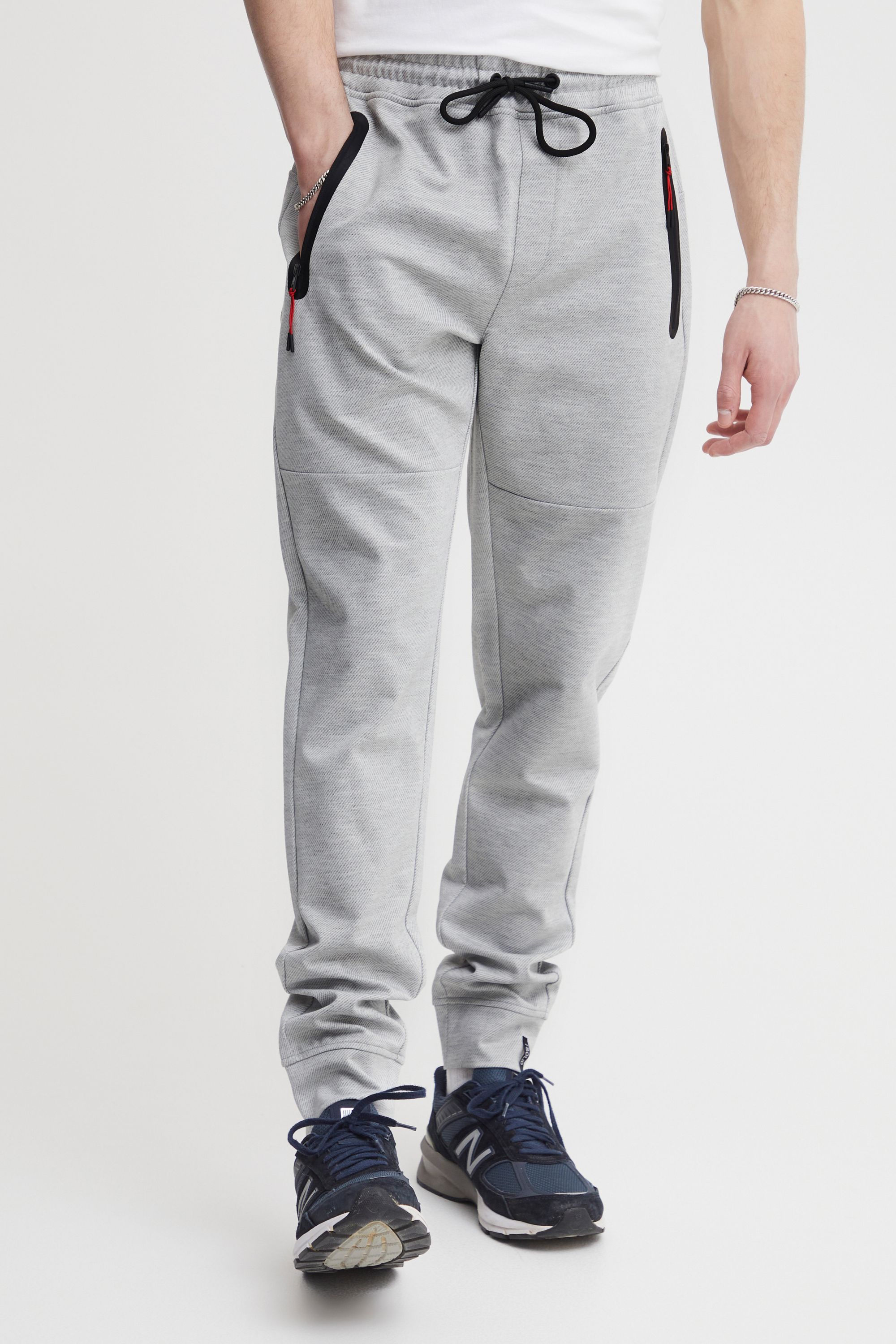 

Тканевые брюки !SOLID Sweatpants SDVinh 21301038 ME, серый