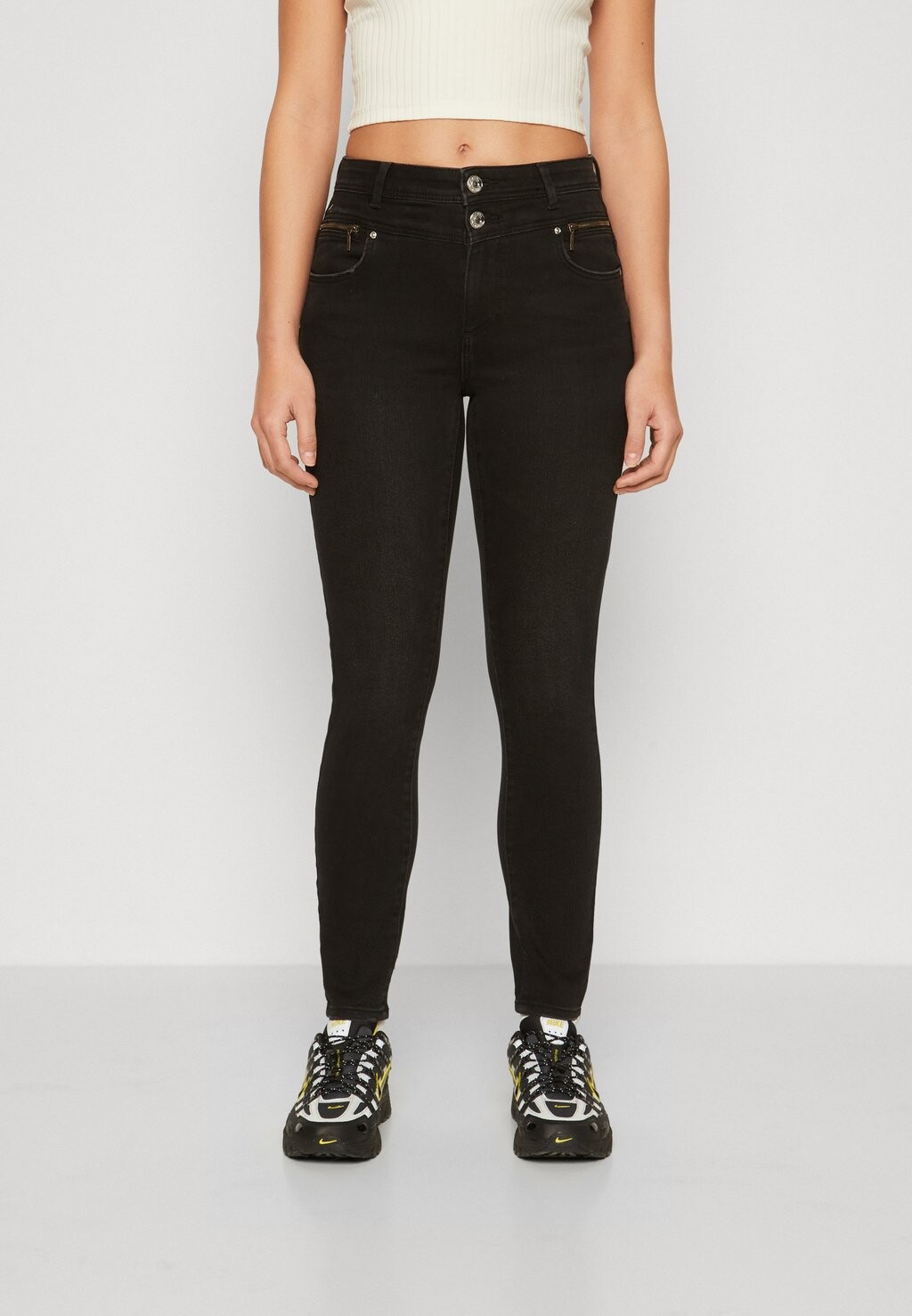 

Джинсы Skinny Fit ONLDAISY YOKE ZIP ONLY Petite, цвет washed black