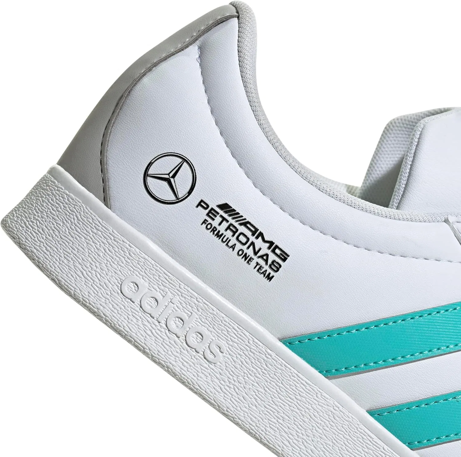 Кроссовки Adidas Unisex Mercedes AMG Petronas Formula One Team VL, Ftwr White Semi Mint Rush Core Black — фото 4