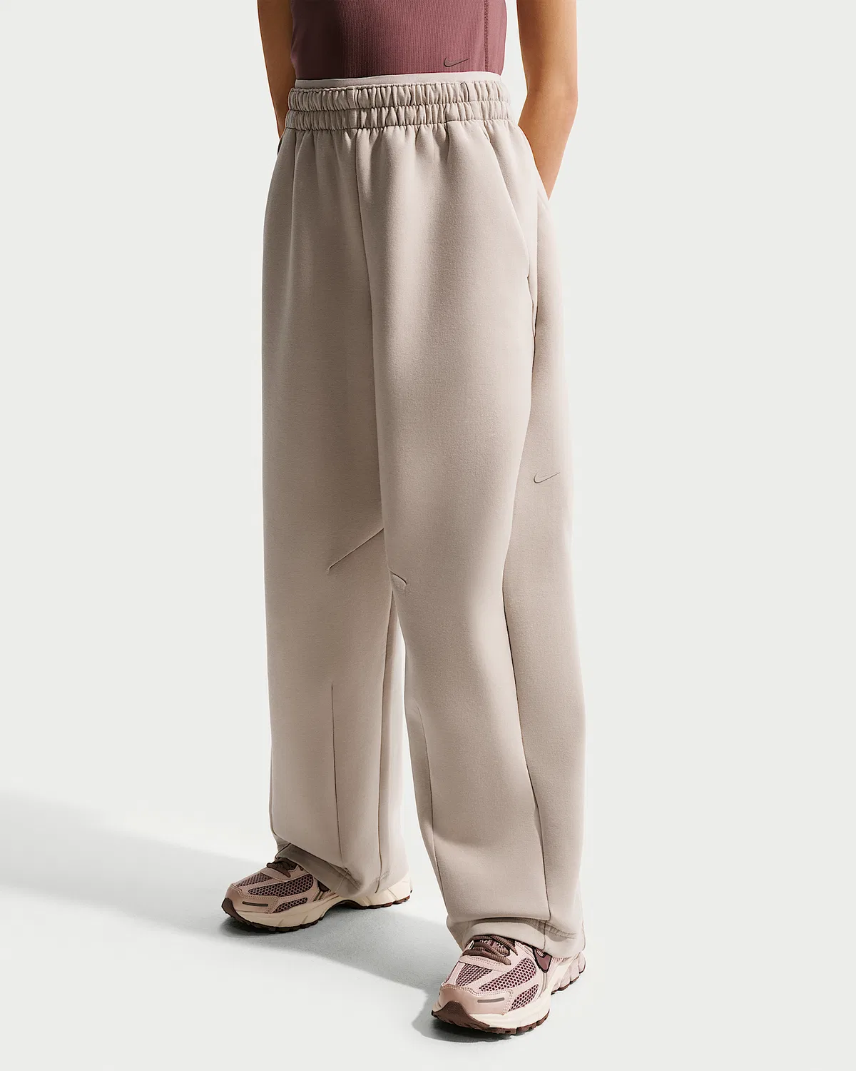 Детские утепленные трикотажные штаны Nike MAVN с высокой посадкой Therma-FIT, Cream II/Black/Cream II — фото 2
