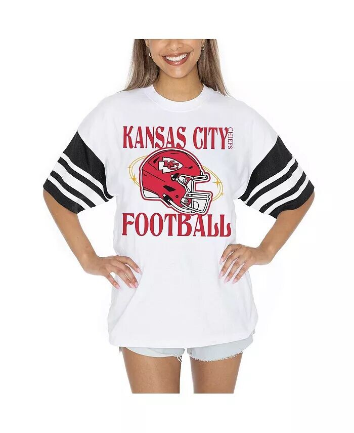

Женская белая футболка Kansas City Chiefs в винтажном стиле с контрастной сетчатой полоской и реглан Gameday Couture
