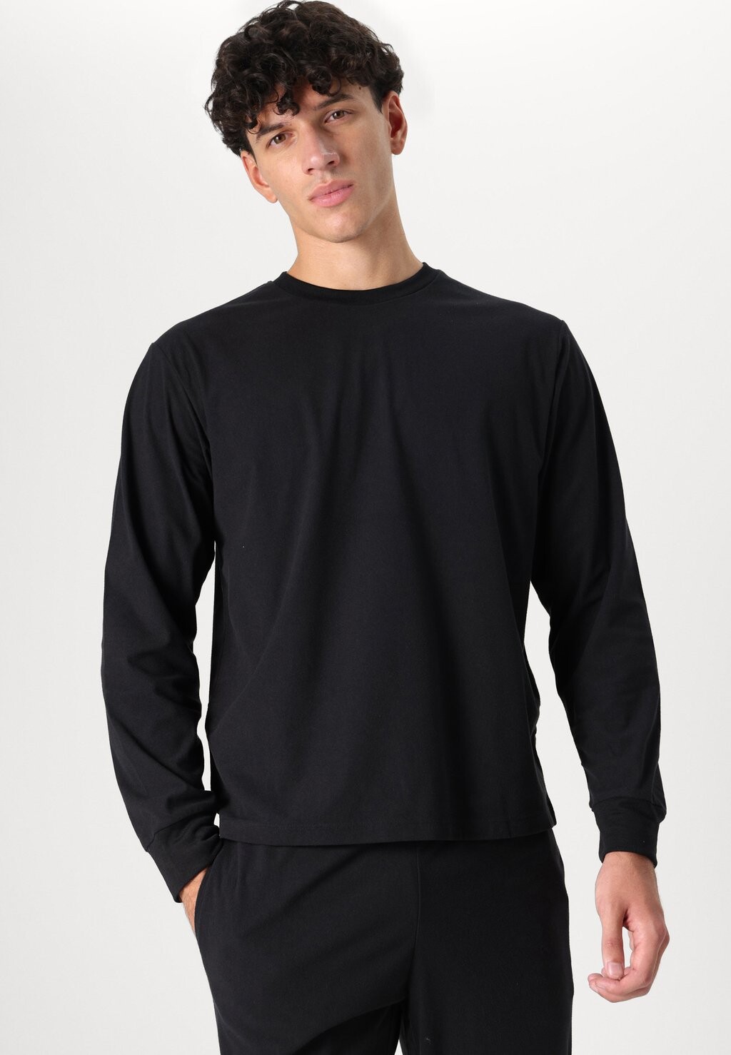 

Пижамный комплект JACSOLID SET Jack & Jones, черный
