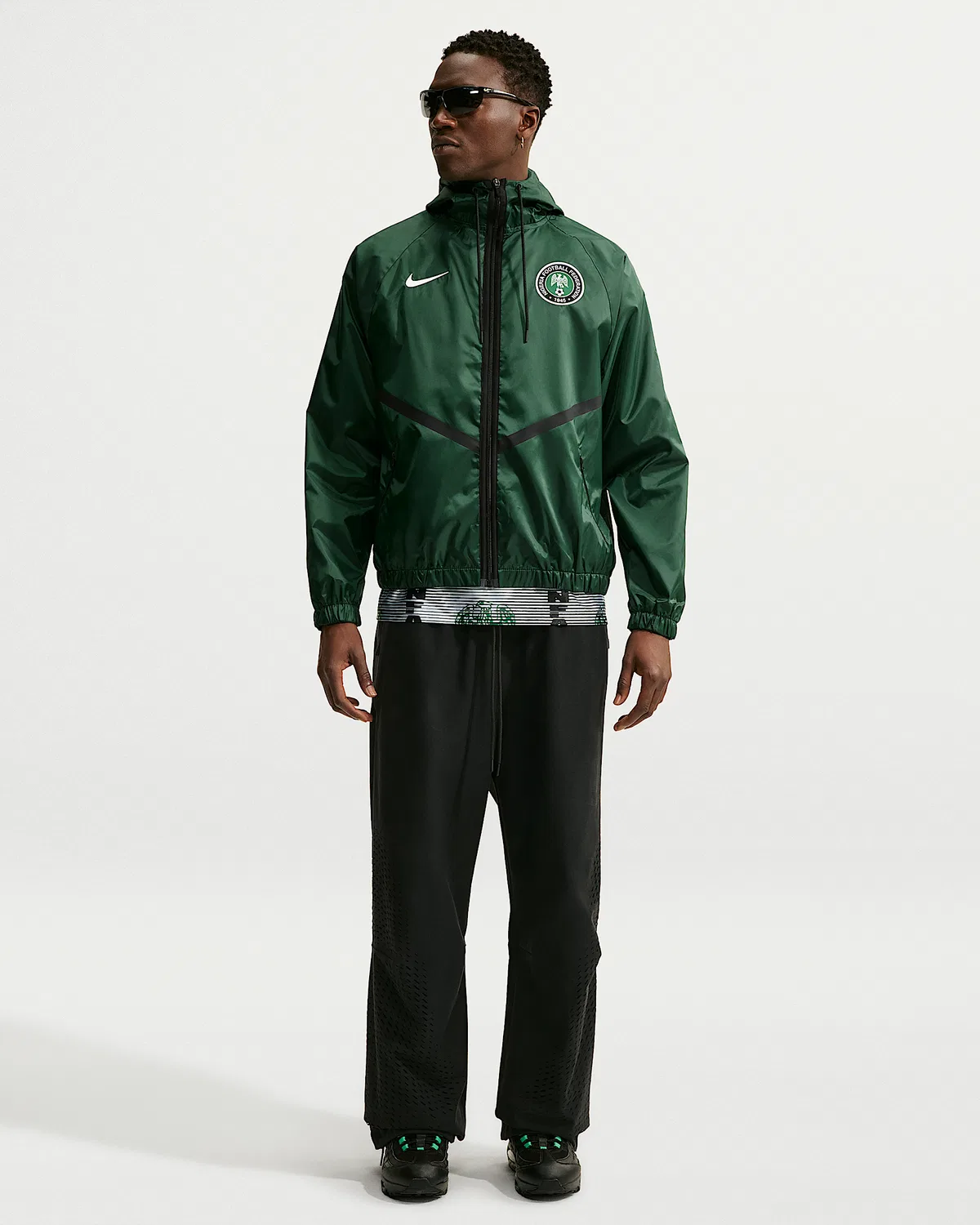 Мужская куртка Nike Dri-FIT Soccer Anthem Jacket Nigeria, Gorge Green/Electric Green/White — фото 4