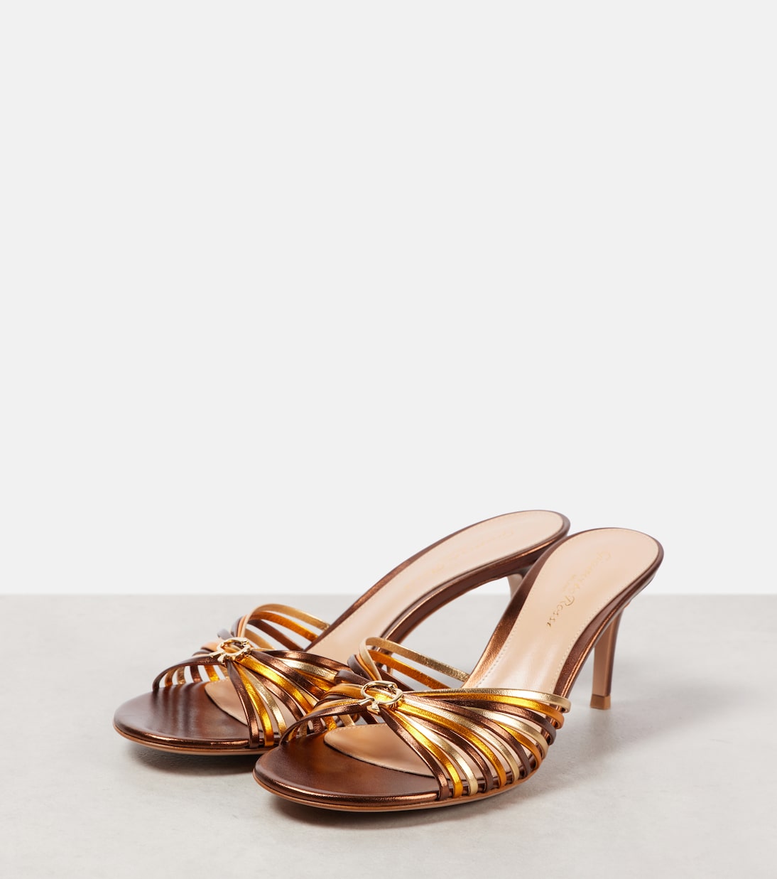 Мюли Vyna 70 из кожи металлик Gianvito Rossi, Chocolate + Orange + Mekong — фото 4