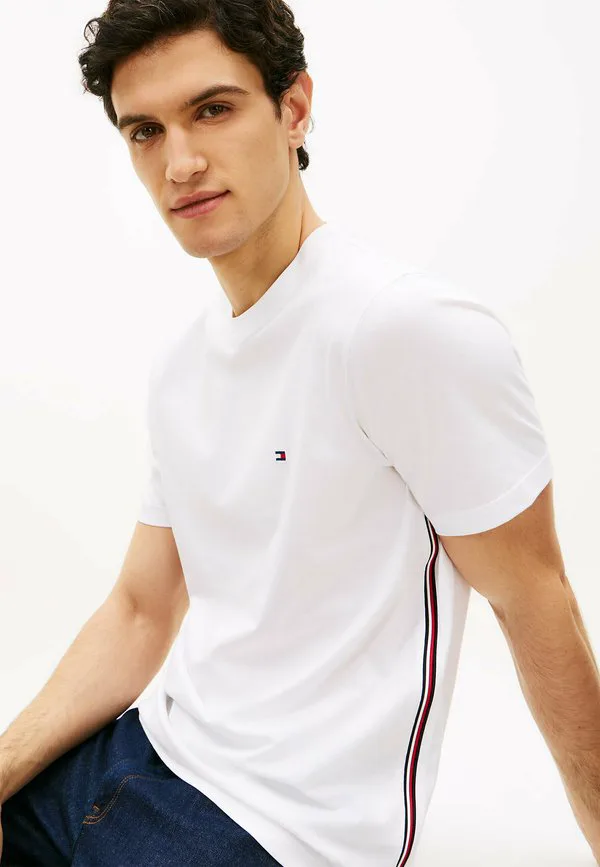 Футболка с принтом в виде полос по всему миру по боковым швам Tommy Hilfiger, White — фото 4