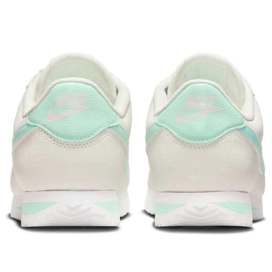 Кроссовки (WMNS) Nike Cortez Leather 'Sail Mint Foam' — фото 3