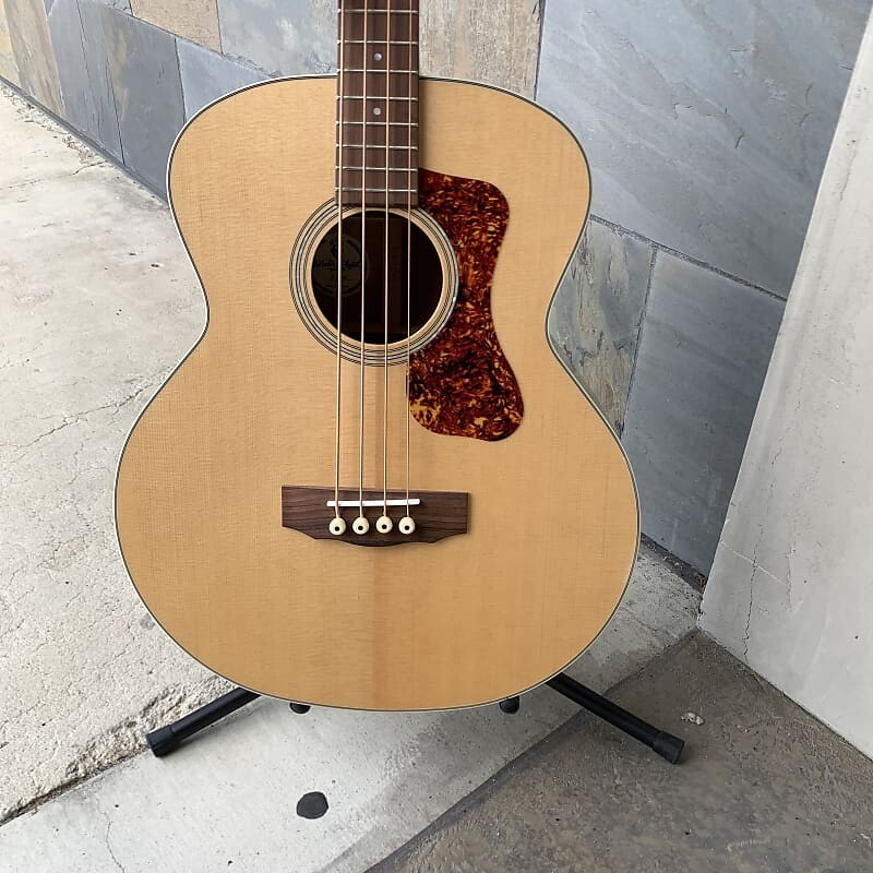 

Басс гитара Guild B-140E Acoustic Bass, Natural Satin