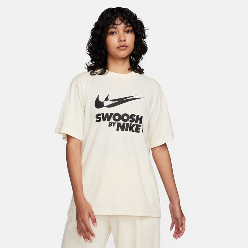 

Женская футболка NSW bf gls Nike, экрю