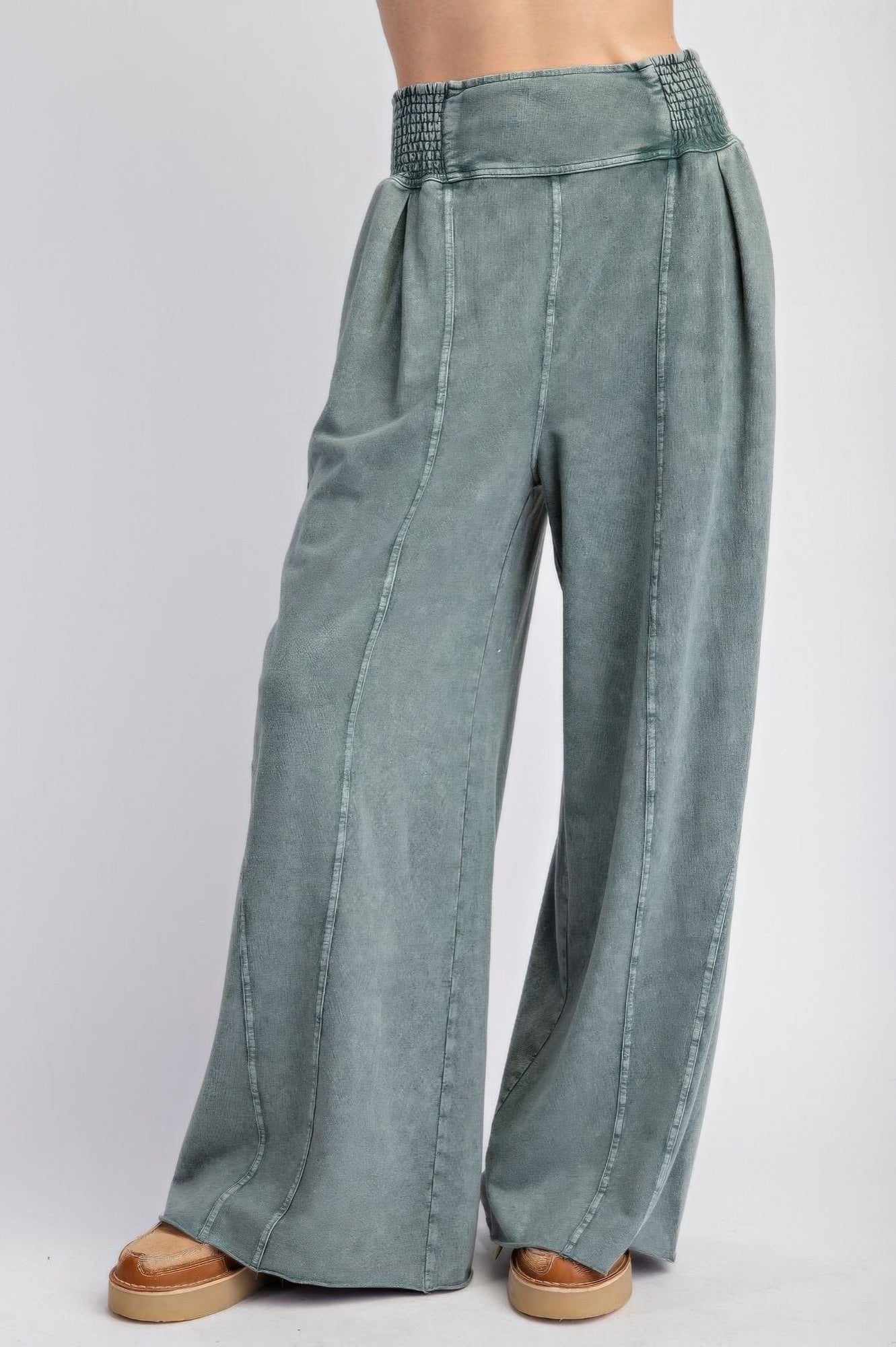 

Трикотажные брюки из минеральной махровой ткани FASHNZFAB, цвет pacific green