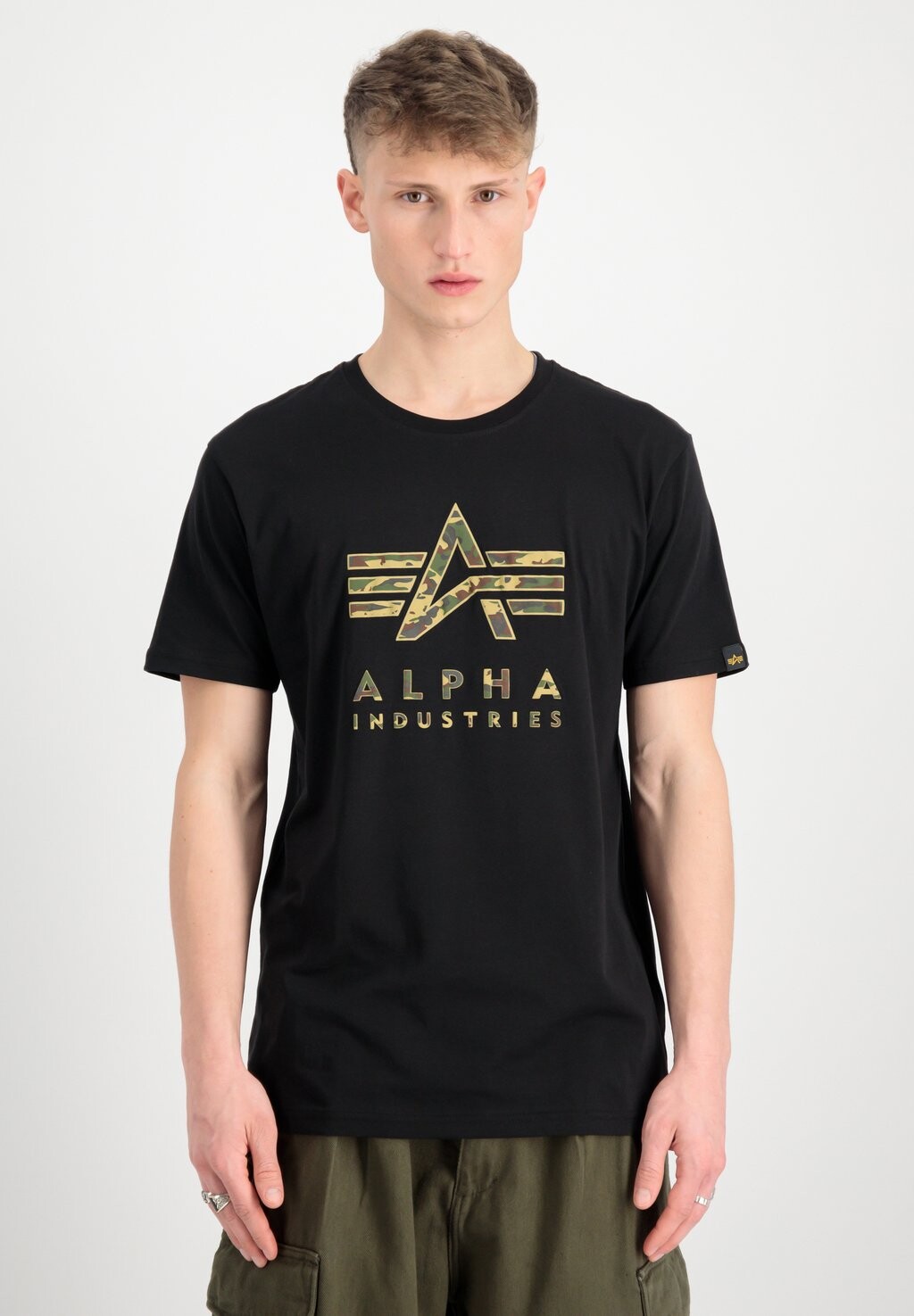 

Футболка с принтом Camo Pp T Alpha Industries, черная