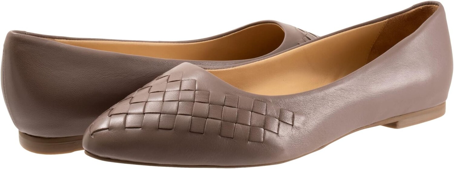 

Туфли на плоской подошве Trotters Estee Woven, серо-коричневый