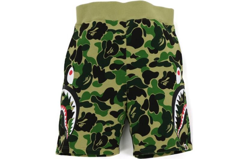 

Повседневные шорты для мужчин A Bathing Ape, зеленый