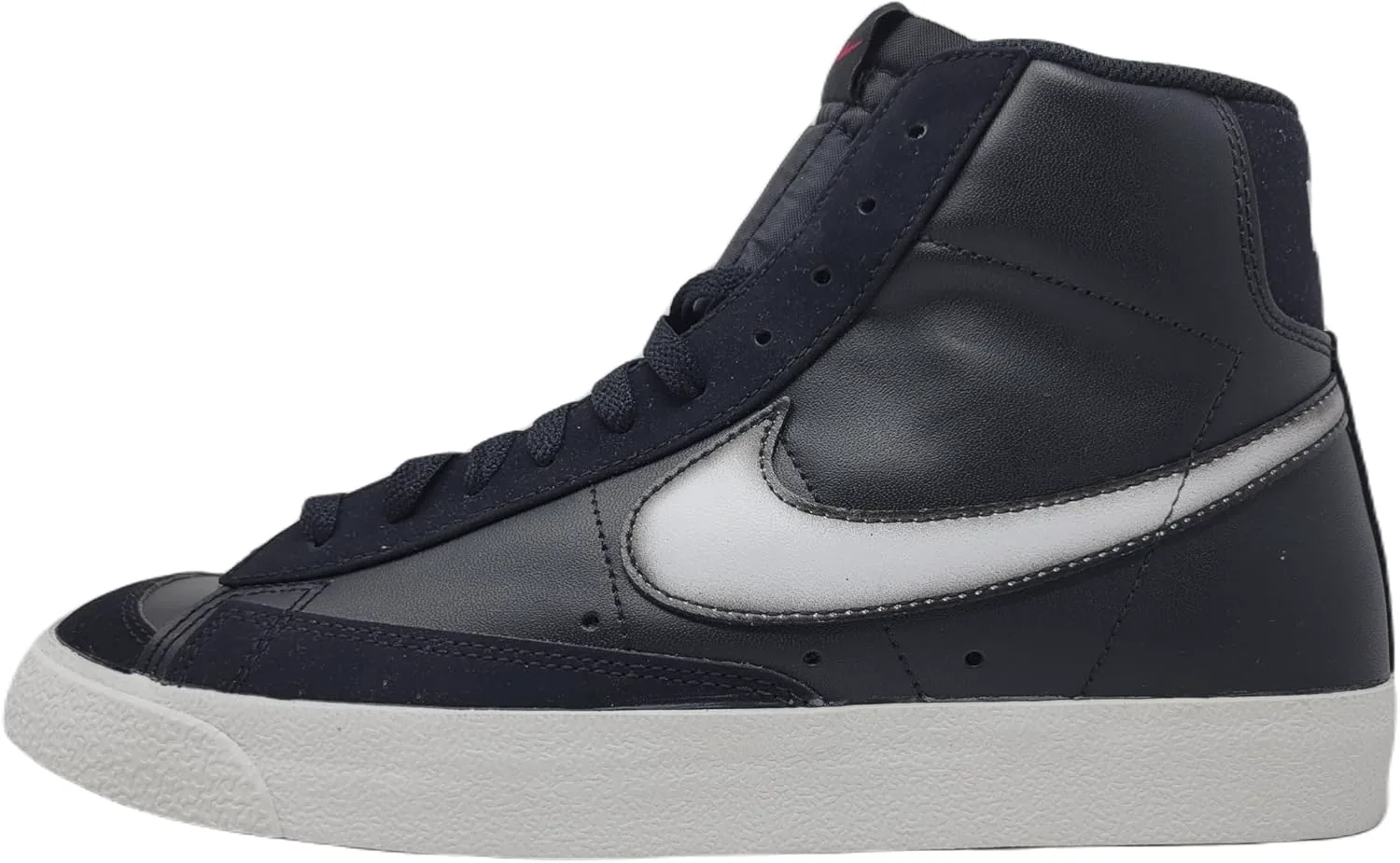 

Мужские кроссовки Nike Blazer Mid '77, черно-белый