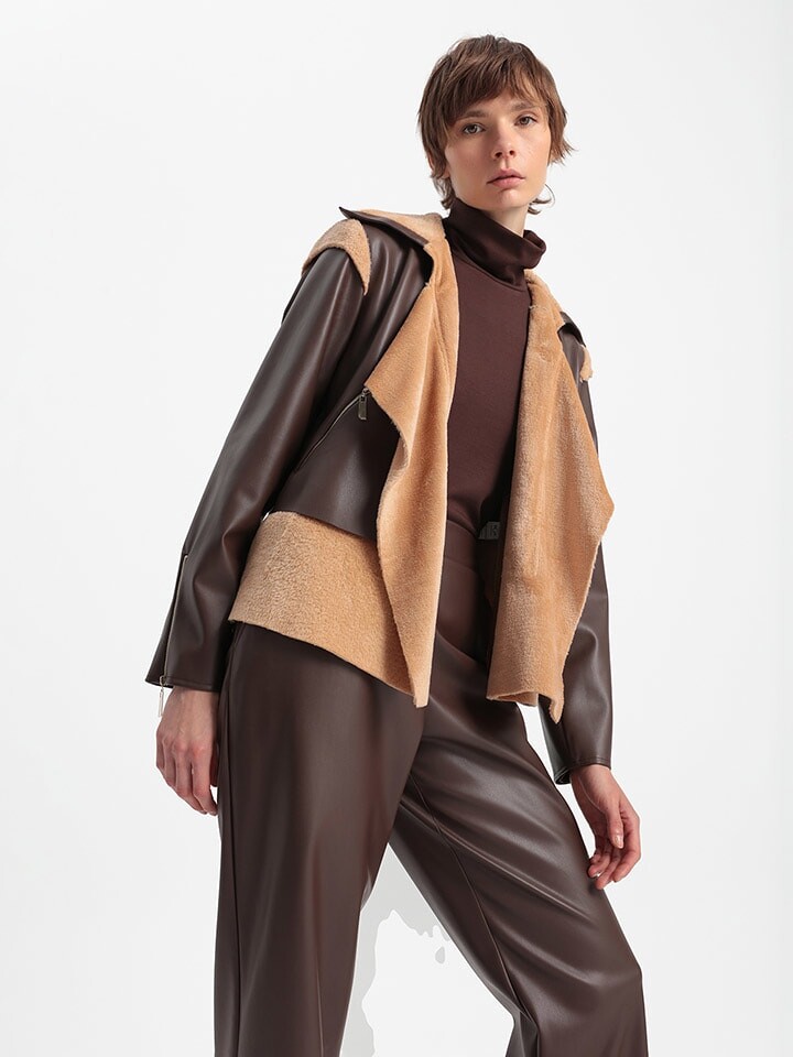 

Переходная куртка BGN Übergangsjacke, цвет Dunkelbraun/Camel