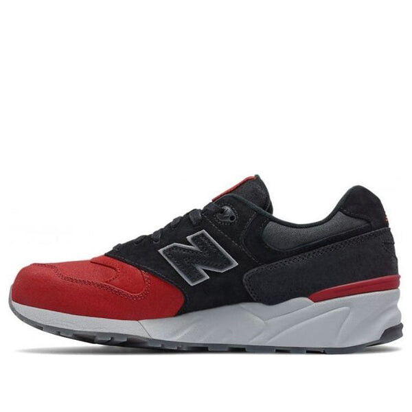 

Кроссовки 999 холст вощеный New Balance, черный