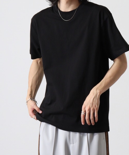 

Футболка с коротким рукавом, принт и вышивка CROSS & STITCH, черный