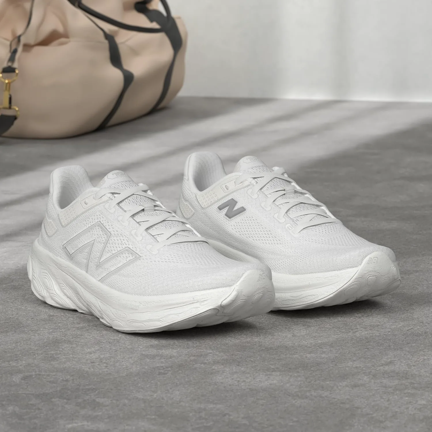 Мужские кроссовки New Balance Fresh Foam X 1080 V13, белый/светло-серебристый — фото 4