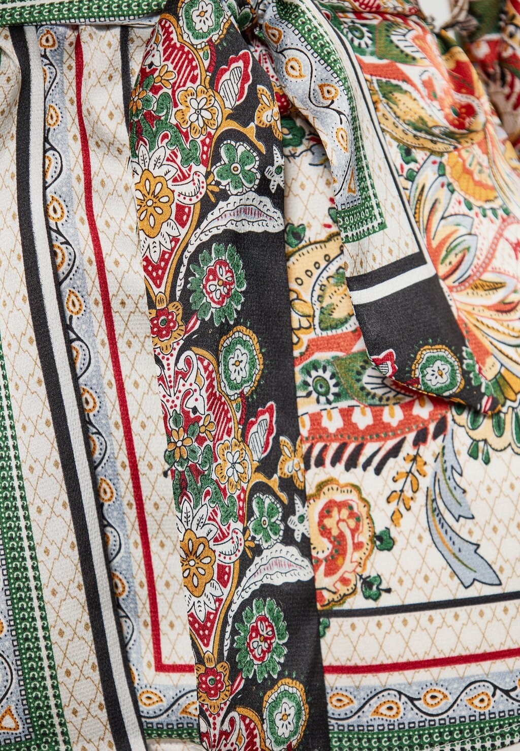 

Пляжный аксессуар KIMONO usha, черный