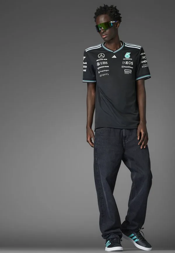 Мужская футболка mercedes amg petronas formula one с оригинальным принтом, черная. Adidas Originals, Black White