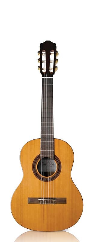 

Акустическая гитара Cordoba Requinto - Solid Cedar top - 1/2 size - 580mm Scale Length