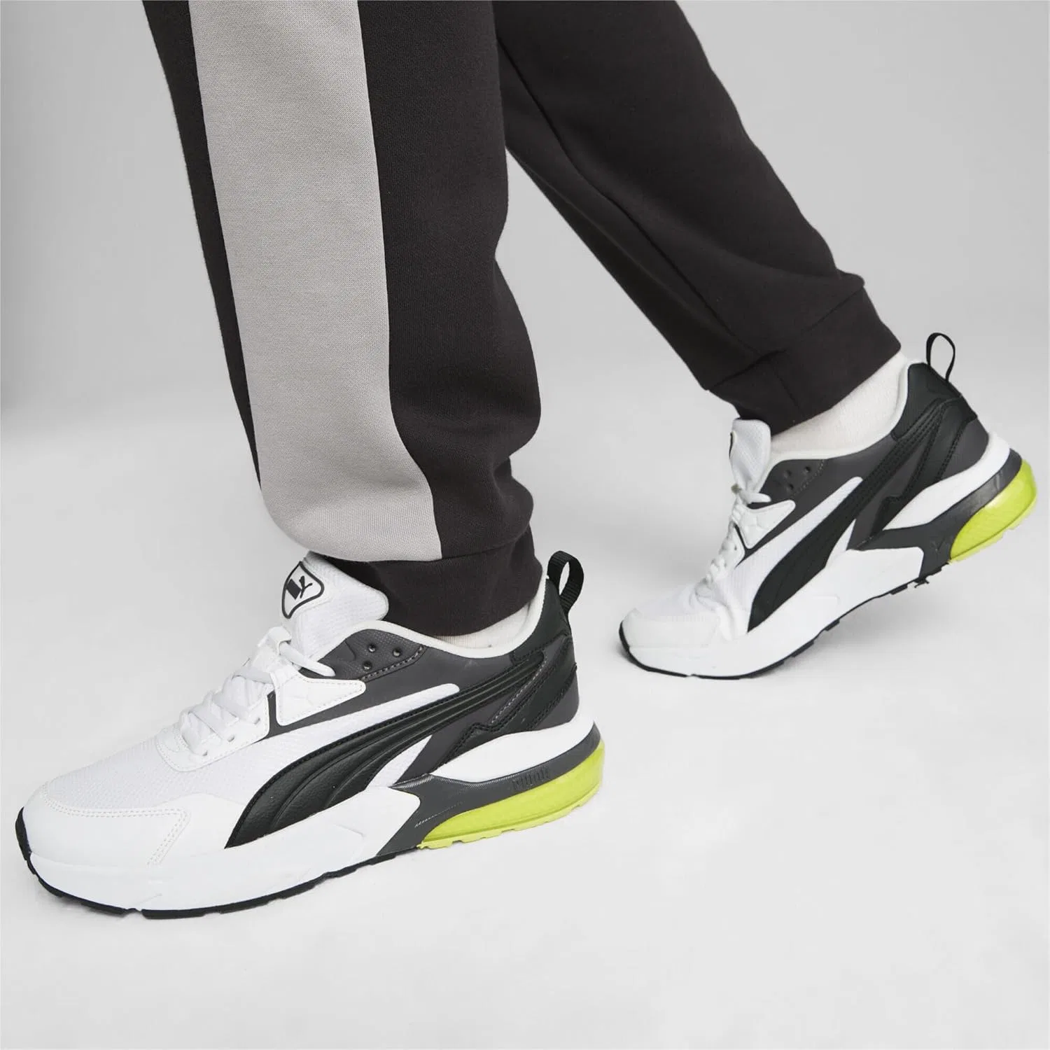 Кроссовки PUMA Unisex Adult Vis2K, Puma White Black Yellow White Puma Black Yellow — фото 2