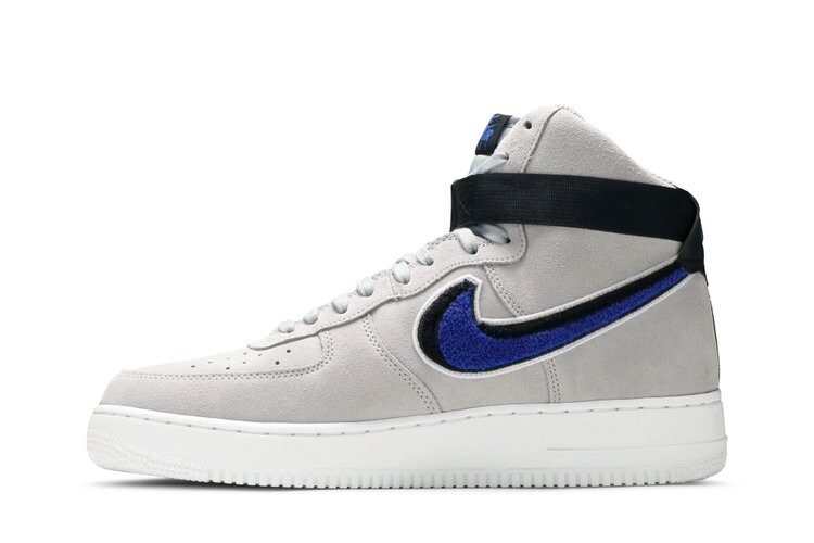 Кроссовки Nike Air Force 1 High '07 LV8 'Chenille Swoosh', серый — фото 3