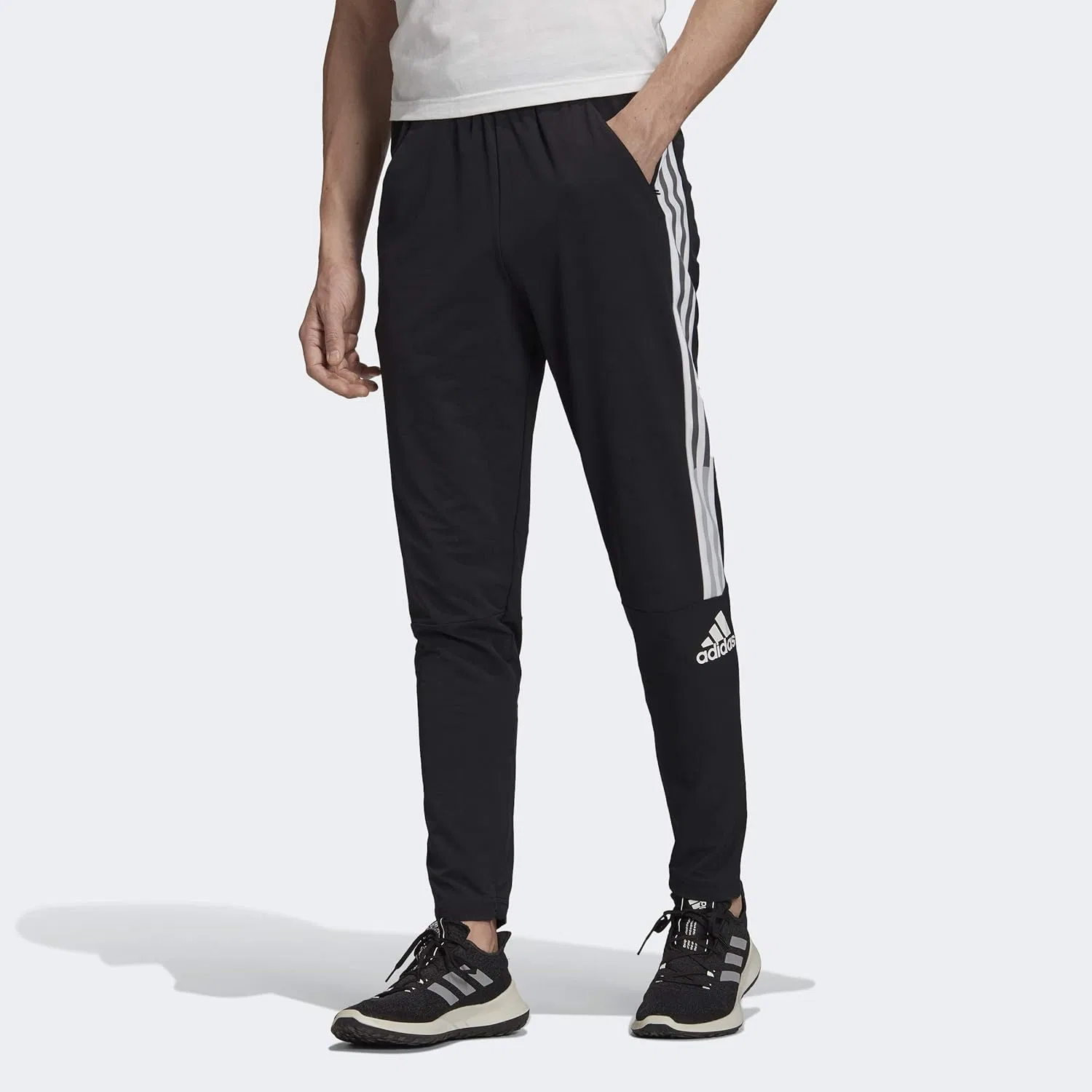 Мужские брюки adidas Zne
