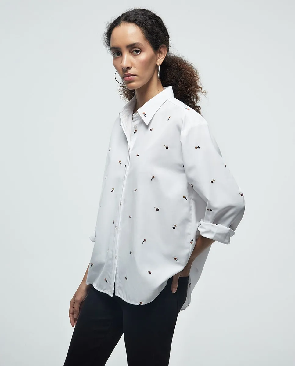 

Рубашка с вышитыми цветами Sfera