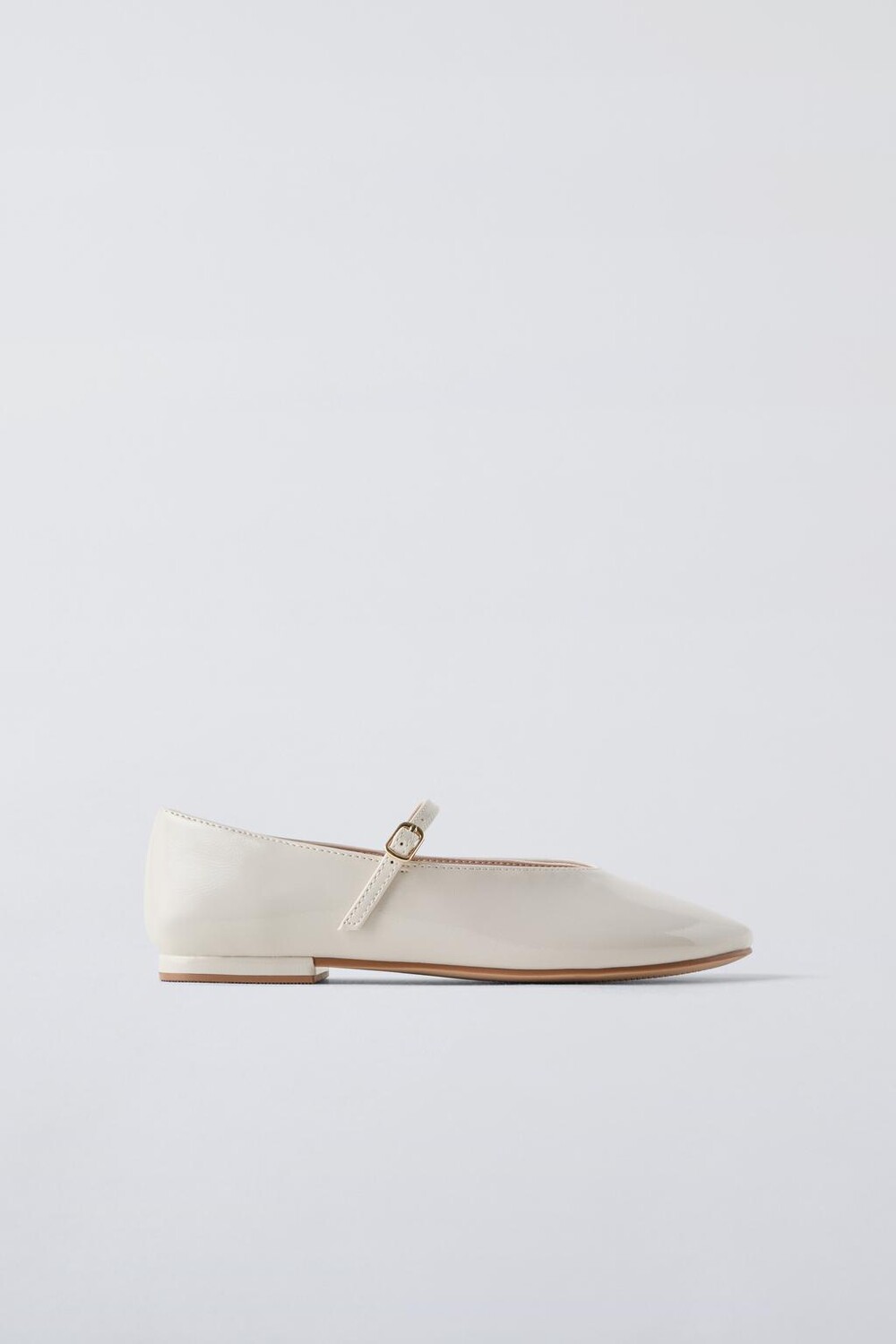 

Балерины с лакированной отделкой ZARA, экрю белый